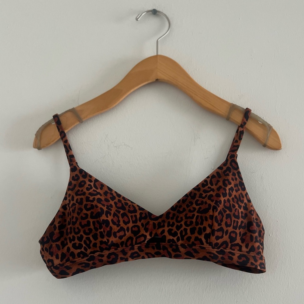 Simple Cut Out Leopard Print Bikini Top Sz S